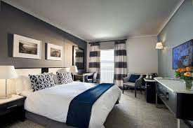 Southern Africa 360: Cape Town - Waterfront: The Commodore Hotel