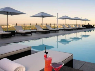 Southern Africa 360 - 2 nights Radisson Hotels Johannesburg: Festive Season Getaway!