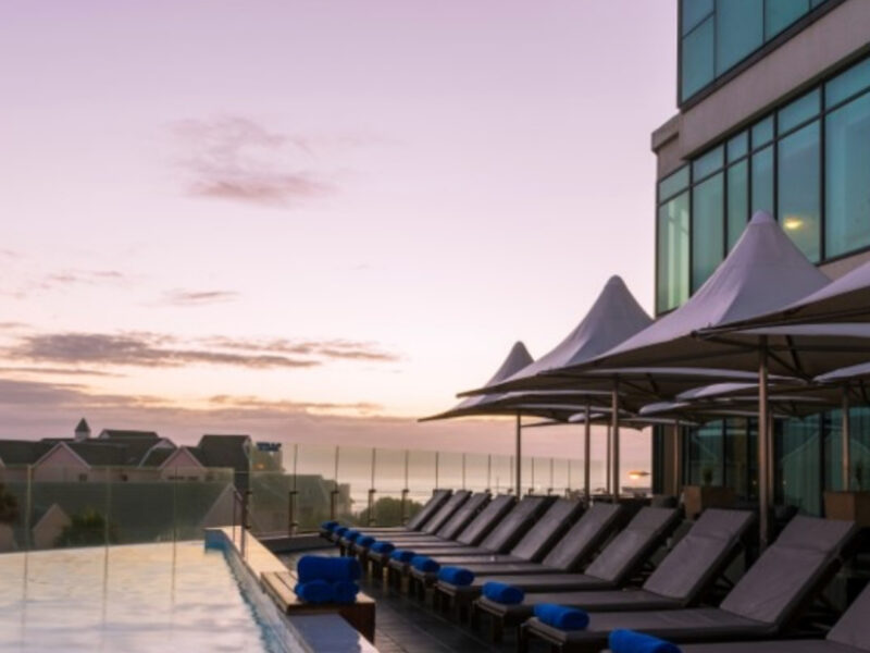 Southern Africa 360 - 2 nights Radisson Blu Hotel Port Elizabeth: Summer Holidays!