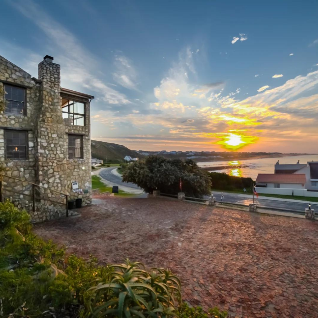 Southern Africa 360: Country Routes of the Cape - 3-nights Tip of Africa